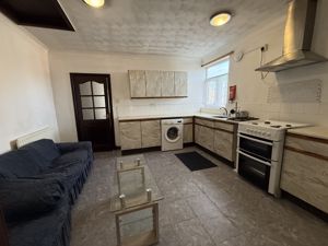 Photo 18- click for photo gallery